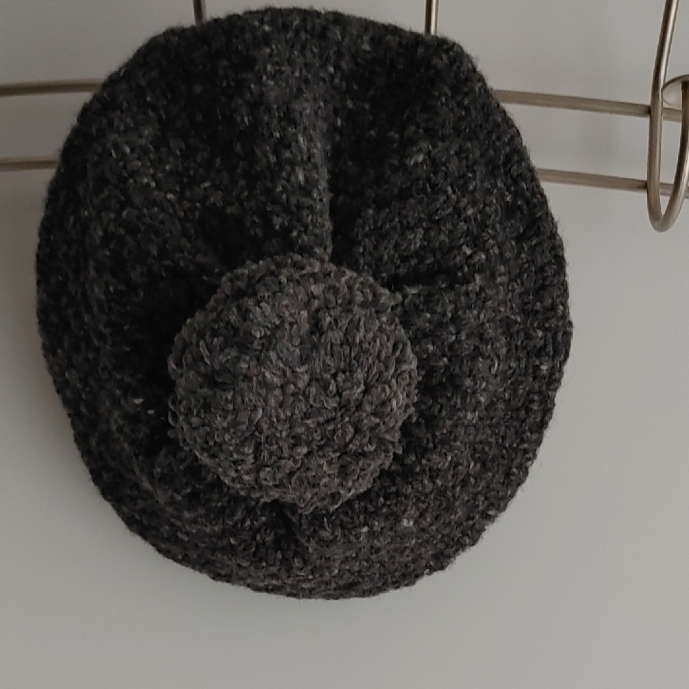 BCBG Dark Charcoal Gray Fuzzy Beret Hat with Pom-Pom
